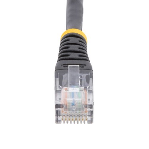 StarTech.com Cat5e Patch Cable with Molded RJ45 Connectors - 15 m - Black - Image 4