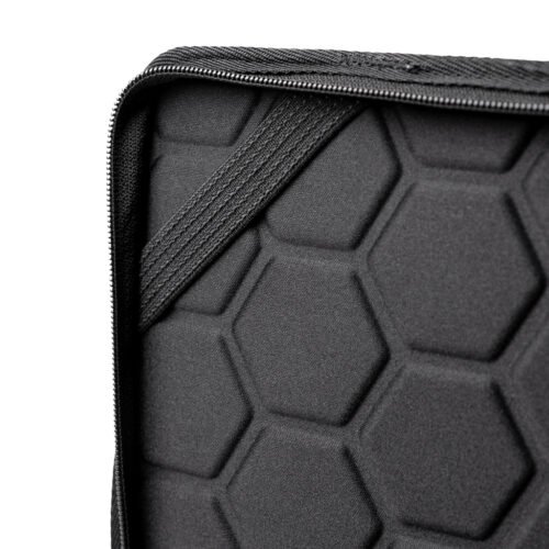 Techair TACWI009 Meet the ultimate 11-12” Chromebook case – it's like a work-in style superhero! Fasten it, protect with EV - Image 9