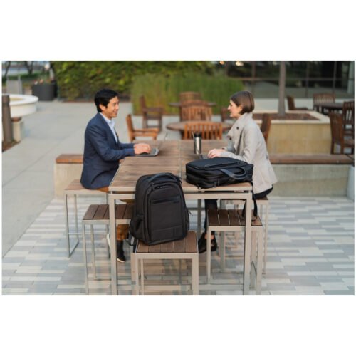Kensington Contour 2.0 15.6" Business Laptop Briefcase - Image 11
