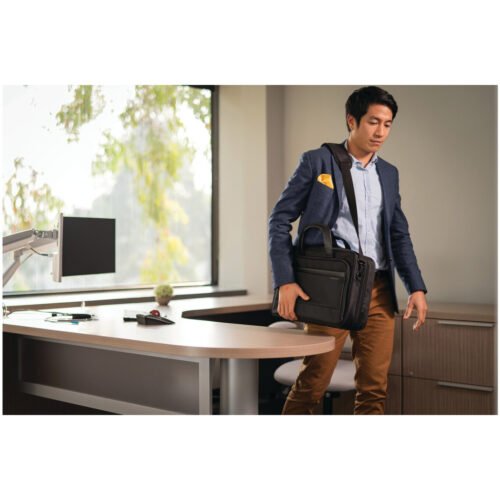 Kensington Contour 2.0 15.6" Business Laptop Briefcase - Image 17