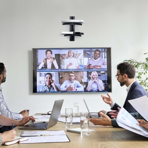 StarTech.com Dual Floating Wall-Mounted AV Shelves, Adjustable Height Shelf For Under TV, Organize A/V Equipment On Black Tempe - Image 5