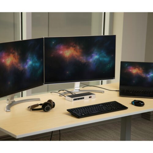 StarTech.com USB-C & USB-A Dock - Dual Monitor 4K 60Hz Dock DisplayPort + HDMI - Hybrid USB 3.0 Docking Station for USB-C or US - Image 4