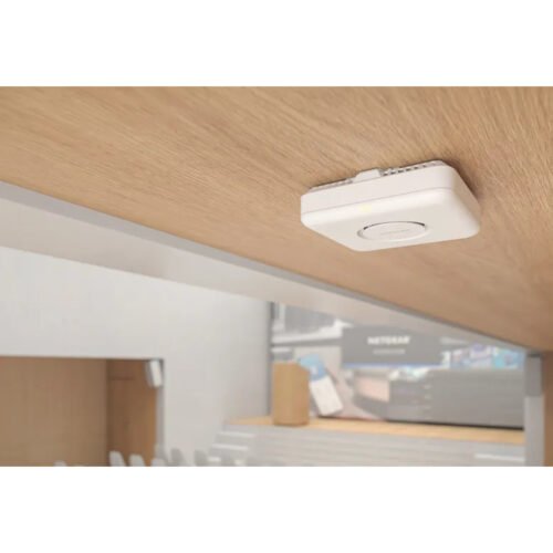 NETGEAR WBE710 White Power over Ethernet (PoE) - Image 2
