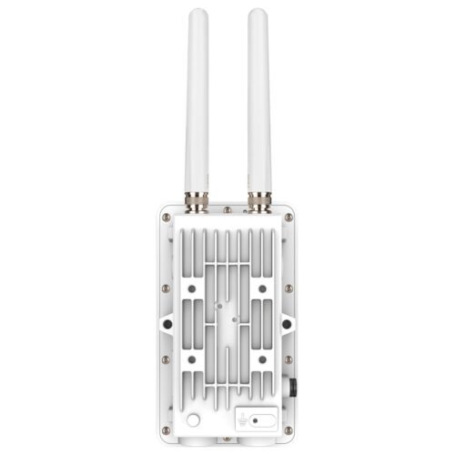 D-Link Outdoor Industrial AC1200 Access Point - Image 4