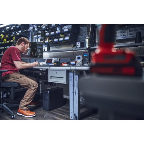 HP Z2 G9 Intel® Core™ i7 i7-14700 16 GB DDR5-SDRAM 1 TB SSD NVIDIA T1000 Windows 11 Pro Tower Workstation AI Worksta - Image 3