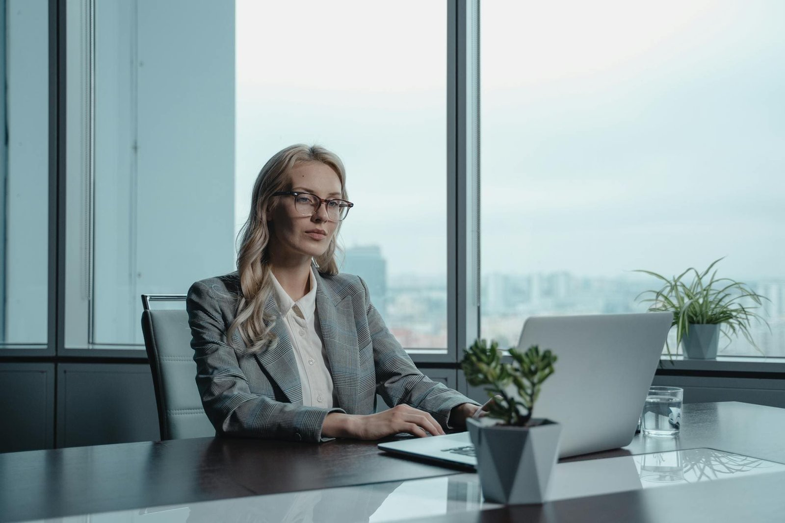 What Windows 10 end of life means for you and your business in 2025.