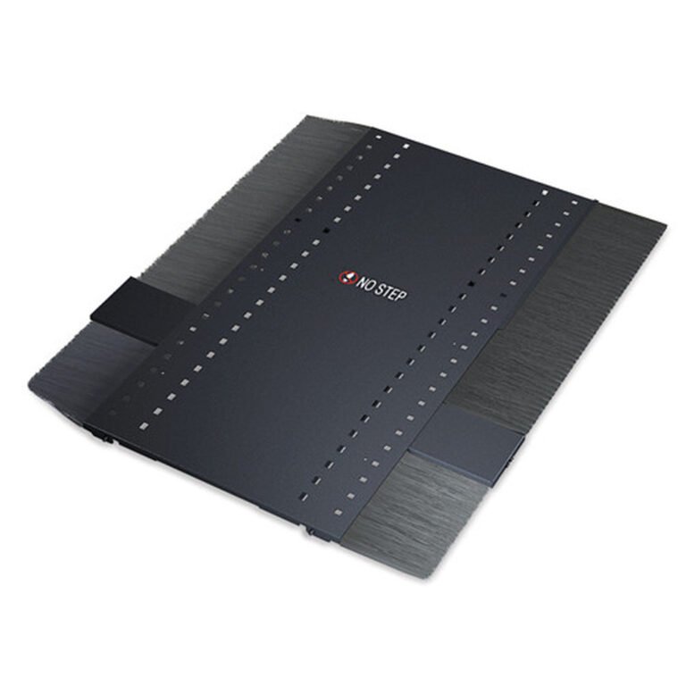 APC NetShelter SX 750mm Wide x 1070mm Deep Networking Roof Black