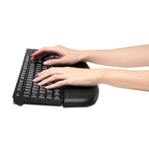 Kensington ErgoSoft Wrist Rest for Standard Keyboard - Image 2