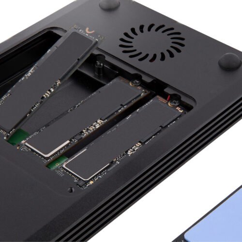 StarTech.com 4 Bay Thunderbolt 3 NVMe Enclosure, For M.2 NVMe SSD Drives, 1x DisplayPort Video/ 2x TB3 Downstream Ports, 40Gbps - Image 5