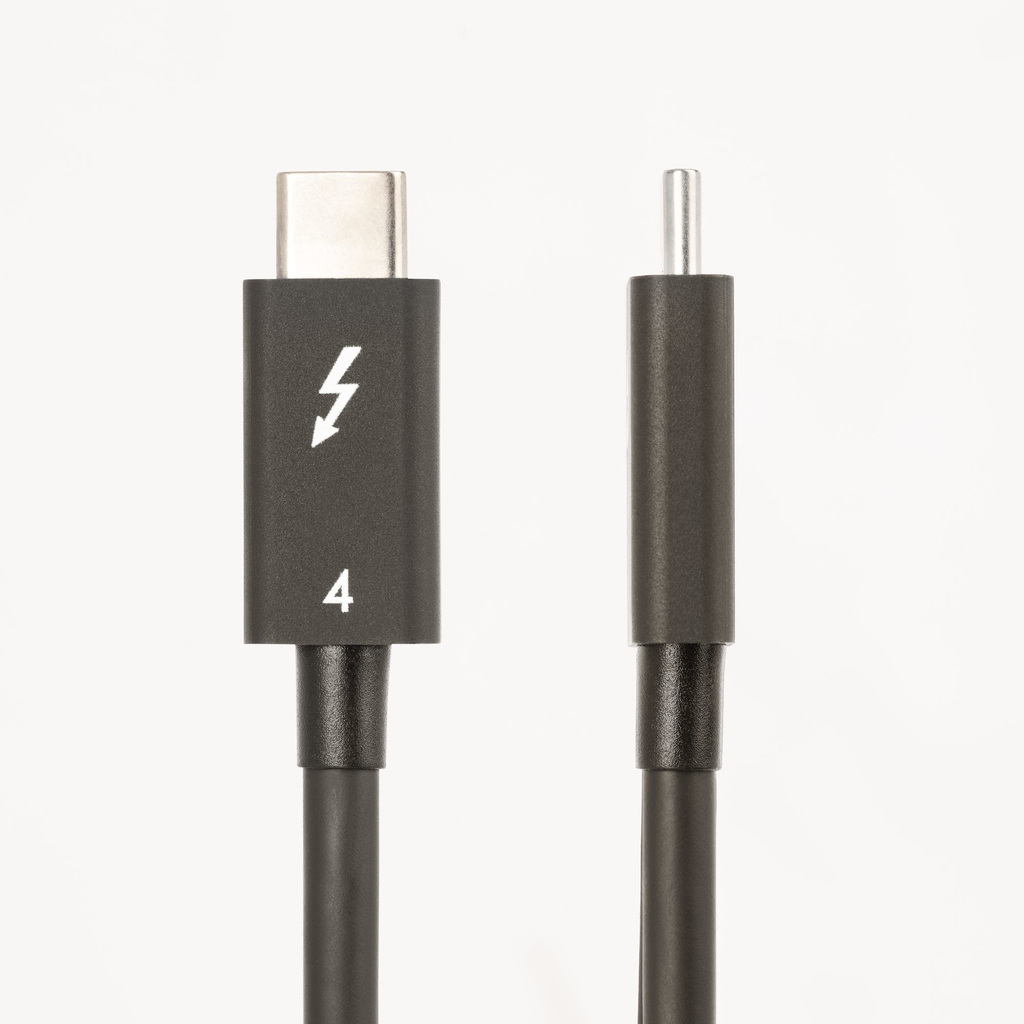 StarTech.com 3ft (1m) Thunderbolt 4 Cable - 40Gbps - 100W PD - 4K/8K Video - Intel-Certified Thunderbolt Cable - Compatible w/ - Image 5