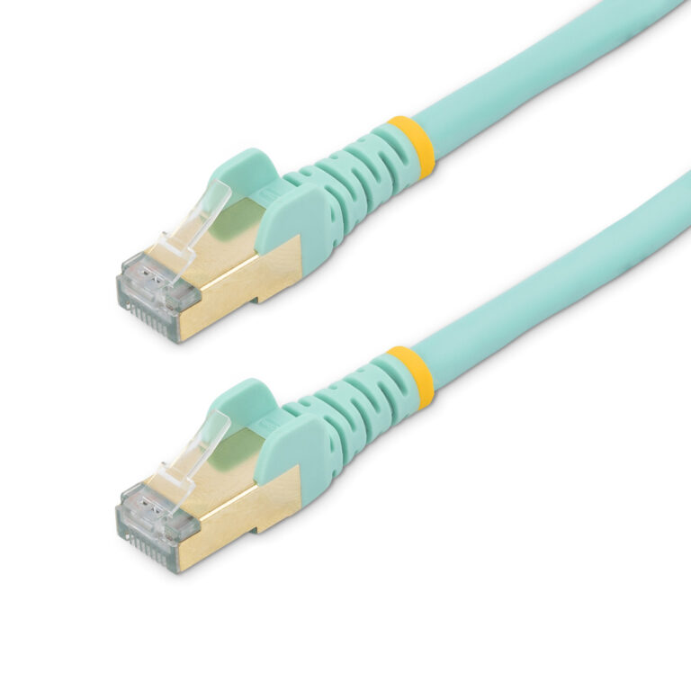 StarTech.com 0.50m CAT6a Ethernet Cable - 10 Gigabit Shielded Snagless RJ45 100W PoE Patch Cord - 10GbE STP Network Cable w/Str
