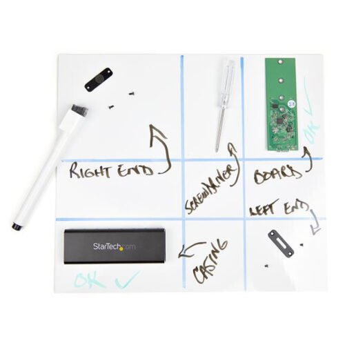 StarTech.com Magnetic Project Mat - 9.5” x 10.5” (24 cm x 27 cm) - Image 2