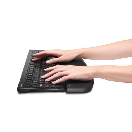 Kensington ErgoSoft Wrist Rest for Slim Keyboard - Image 2