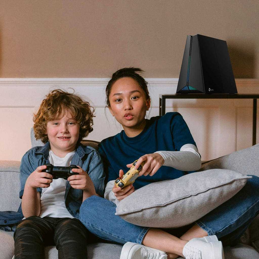 TP-Link Archer GXE75 wireless router 2.5 Gigabit Ethernet Tri-band (2.4 GHz / 5 GHz / 6 GHz) - Image 2