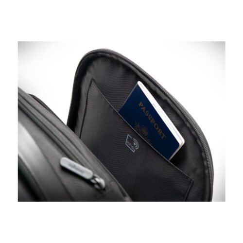 Kensington Contour 2.0 15.6" Business Laptop Backpack - Image 16