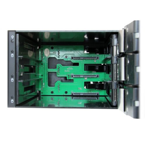 StarTech.com 3 Bay Aluminum Trayless Hot Swap Mobile Rack Backplane for 3.5in SAS II/SATA III - 6 Gbps HDD - Image 4