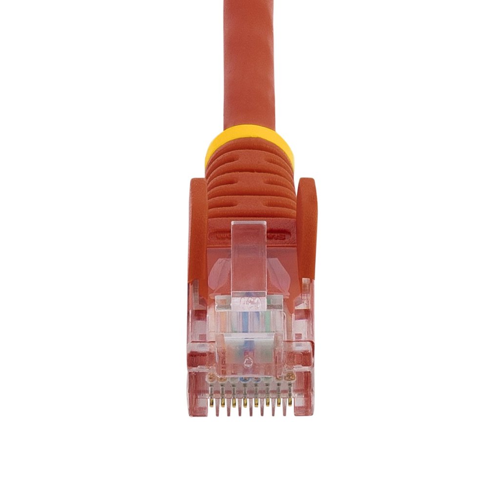 StarTech.com Cat5e Patch Cable with Snagless RJ45 Connectors - 1m, Red - Image 3