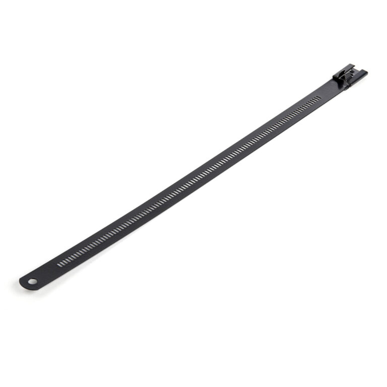 StarTech.com 9"(22cm) Metal Cable Ties - 1/4"(7mm) wide, 2-1/4"(55mm) Bundle Dia. 100lb(45kg) Tensile Strength, Nylon Coated 31