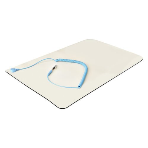 StarTech.com Anti Static Mat, ESD Mat for Electronics Repair, Anti Static Table/Desk Mat w/Detachable Grounding Wire, ANSI/ESD - Image 7