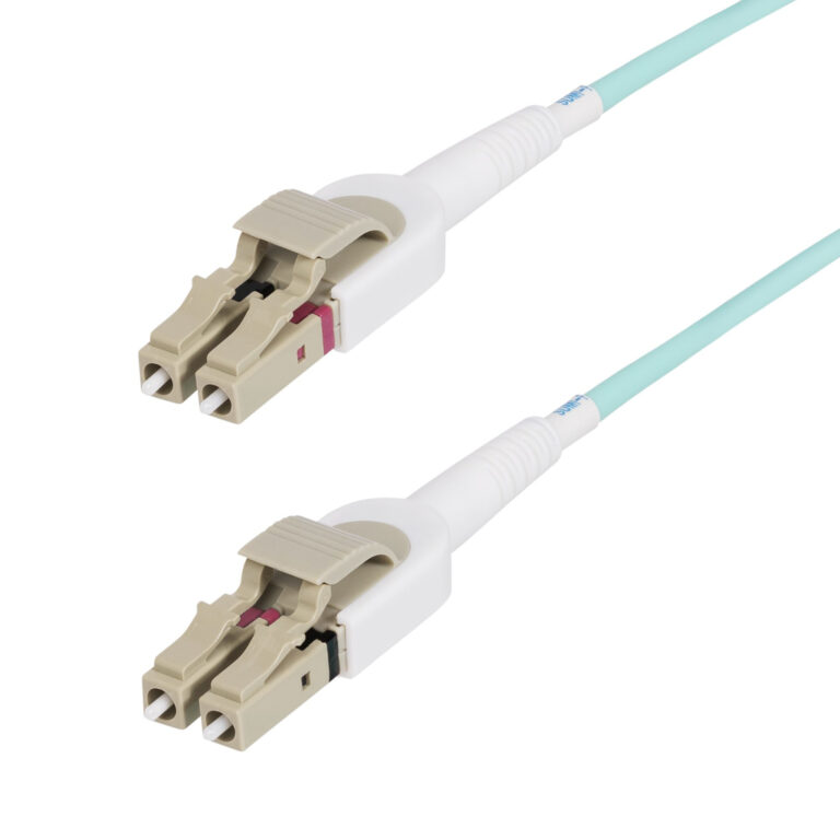 StarTech.com 5m (16.4ft) LC to LC (UPC) OM4 Switchable Fiber Optic Cable 50/125µm, 100G, Toolless Polarity Switching, Low Inse