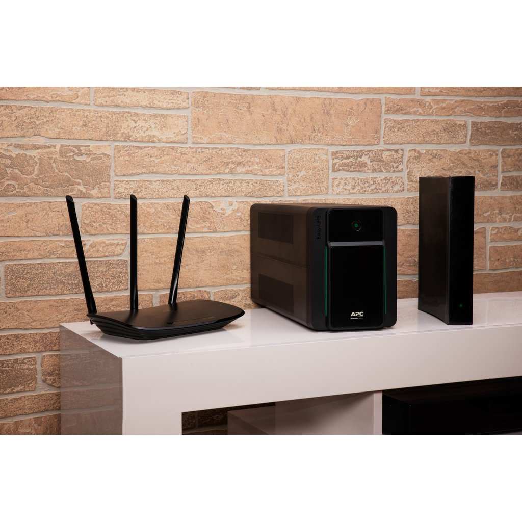 APC Easy UPS uninterruptible power supply (UPS) Line-Interactive 1.6 kVA 900 W - Image 5