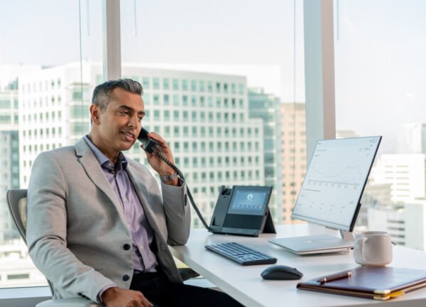 POLY CCX 600 Business Media Phone for Microsoft Teams and PoE-enabled GSA/TAA - Image 3