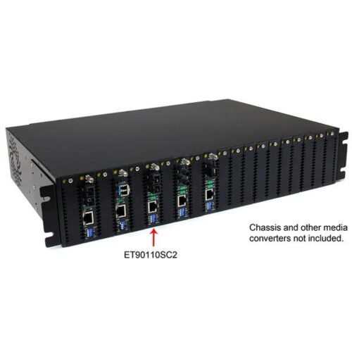 StarTech.com 10/100 Mbps Multi Mode Fiber Media Converter SC 2 km - Image 4