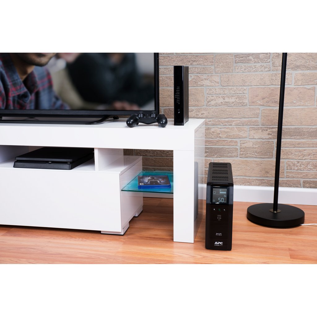 APC Back-UPS Pro, 1200VA/720W, Tower, 230V, 8x IEC C13 outlets, Sine Wave, AVR, USB Type A + C ports, LCD, User Replaceable Bat - Image 9