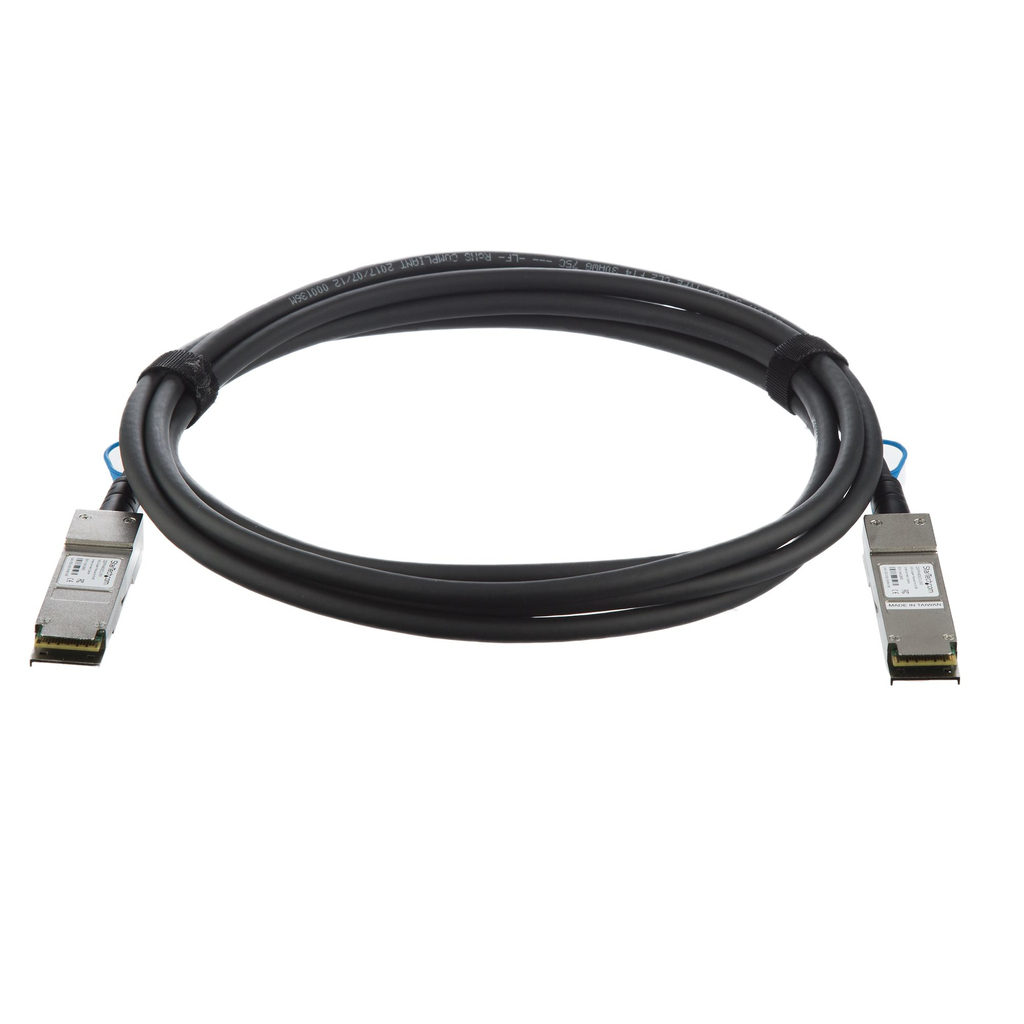 StarTech.com Cisco QSFP-H40G-CU3M Compatible 3m 40G QSFP+ to QSFP+ Direct Attach Cable Twinax - 40GbE QSFP+ Copper DAC 40 Gbps - Image 2