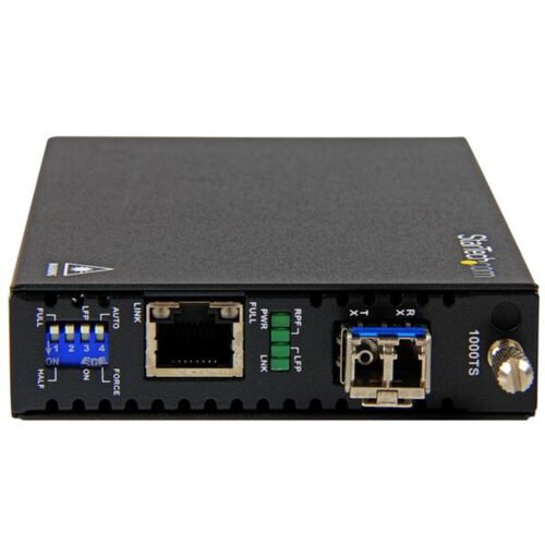 StarTech.com Gigabit Ethernet Copper-to-Fiber Media Converter - SM LC - 20 km - Image 6