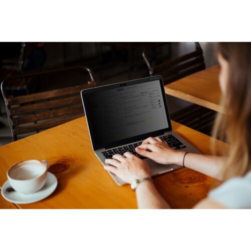 Targus ASM133MBP6GL laptop accessory Laptop screen protector - Image 2