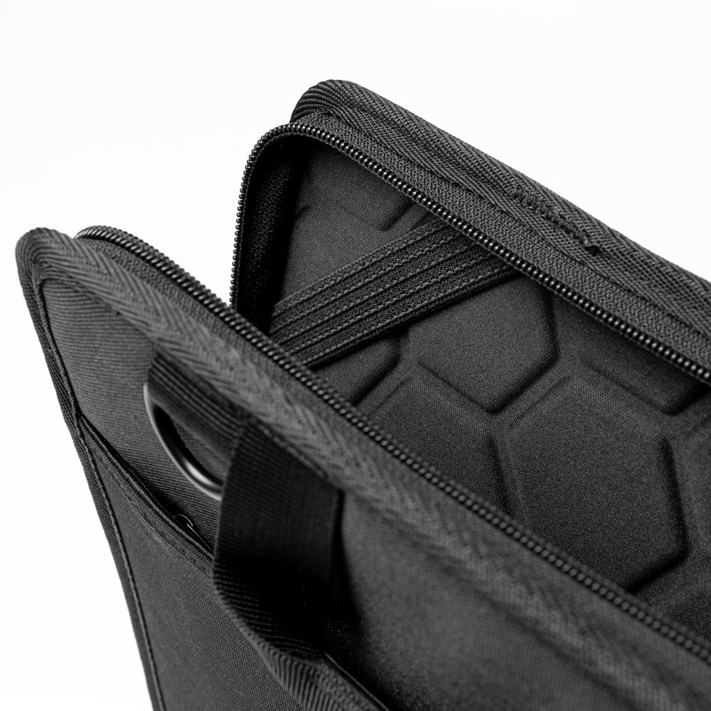 Techair TACWI009 Meet the ultimate 11-12” Chromebook case – it's like a work-in style superhero! Fasten it, protect with EV - Image 3