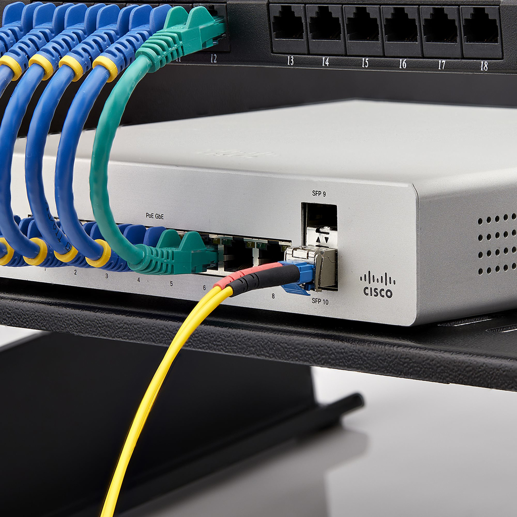 StarTech.com HPE JL486A Compatible SFP28 Module, 25GBase-LR, 25Gbps Single Mode Fiber (SMF), 10km (6.2mi), LC Connector, 1310nm - Image 4
