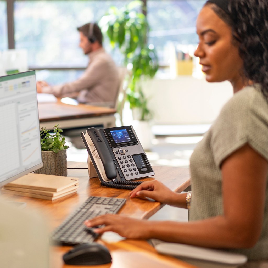 POLY Edge E450 IP Phone and PoE-enabled - Image 6