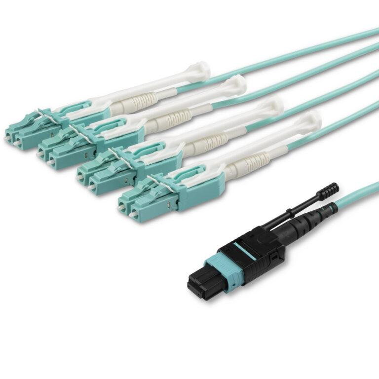 StarTech.com 5m (16.4ft) MTP(F)/PC to 4x LC/PC Duplex Breakout OM3 Multimode Fiber Optic Cable, OFNP Plenum, 40G Networks, Low