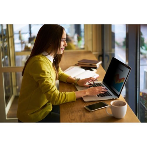 3M Bright Screen Privacy Filter for Apple® MacBook Air® 13 M2-M4, 16:10, BPNAP006 - Image 3