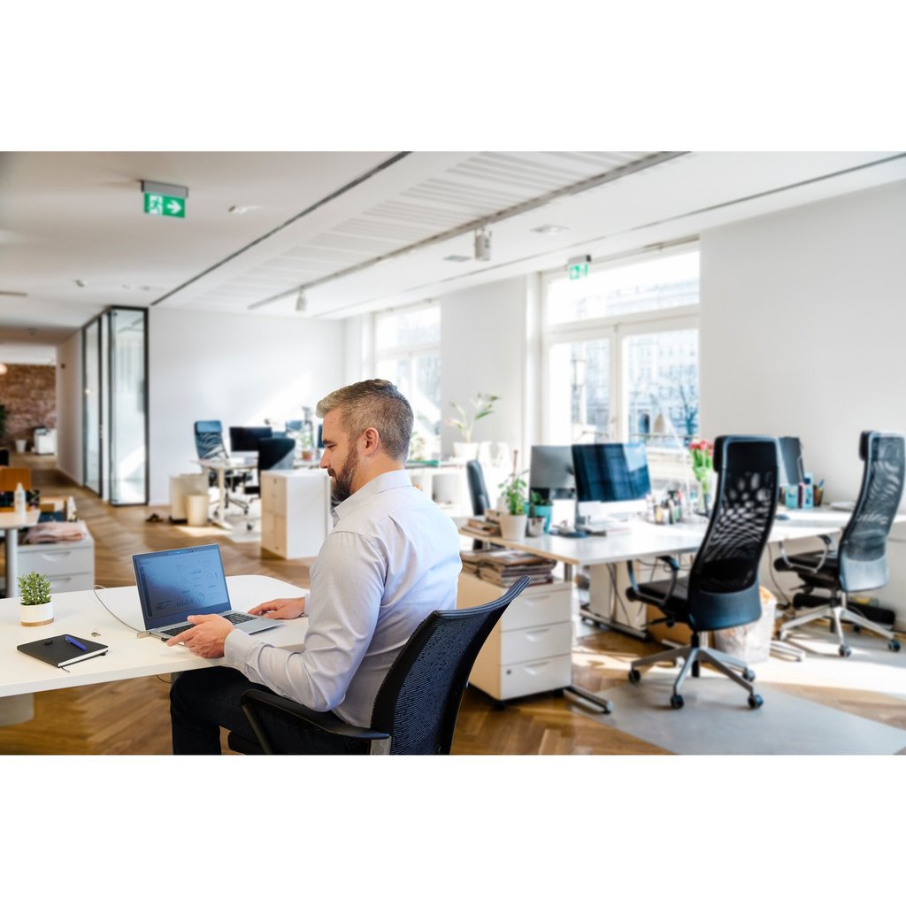 Kensington Universal 3-in-1 Keyed Laptop Lock - Image 9