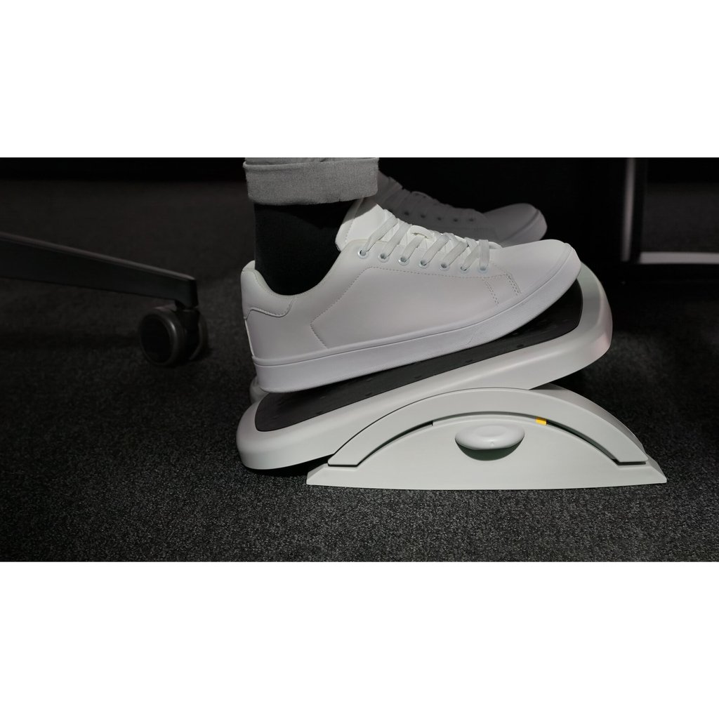 Kensington SmartFit SoleMate Plus Foot Rest - Grey - Image 9