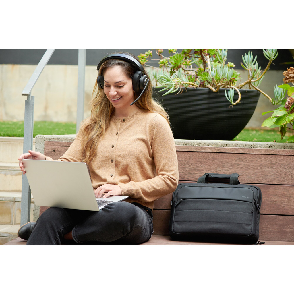 Kensington EQ 16" Laptop Carrying Case - Image 7