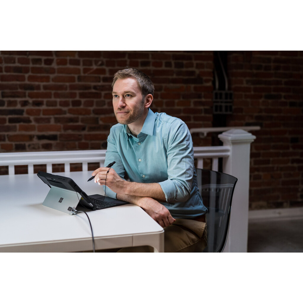 Kensington Keyed Cable Lock for Surface Pro and Surface Go - Image 24