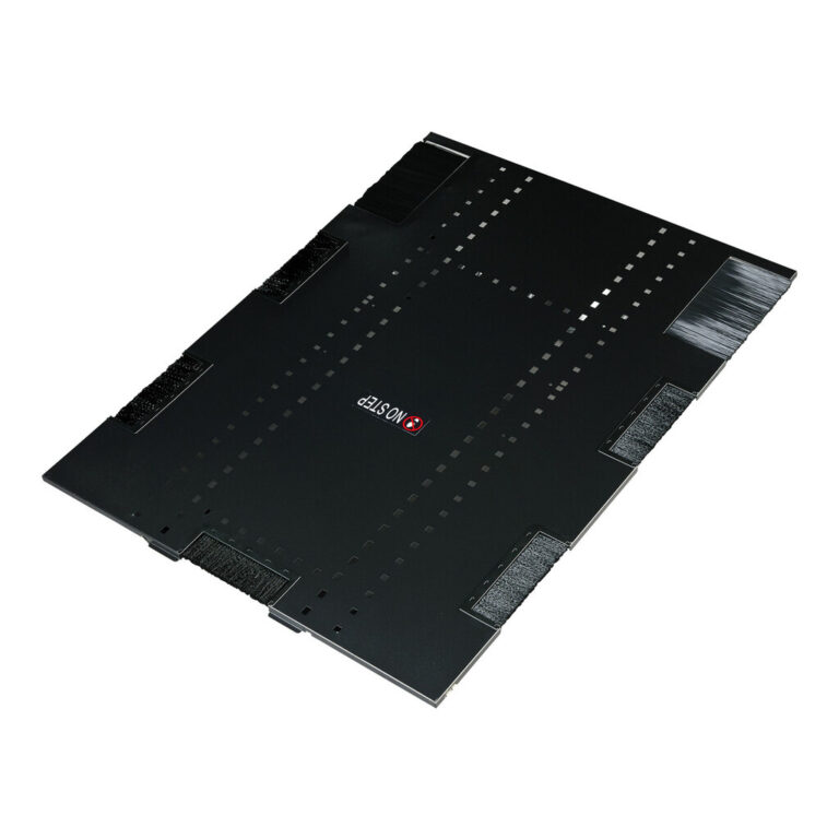 APC NetShelter SX 750mm Wide x 1200mm Deep Performance Roof Black