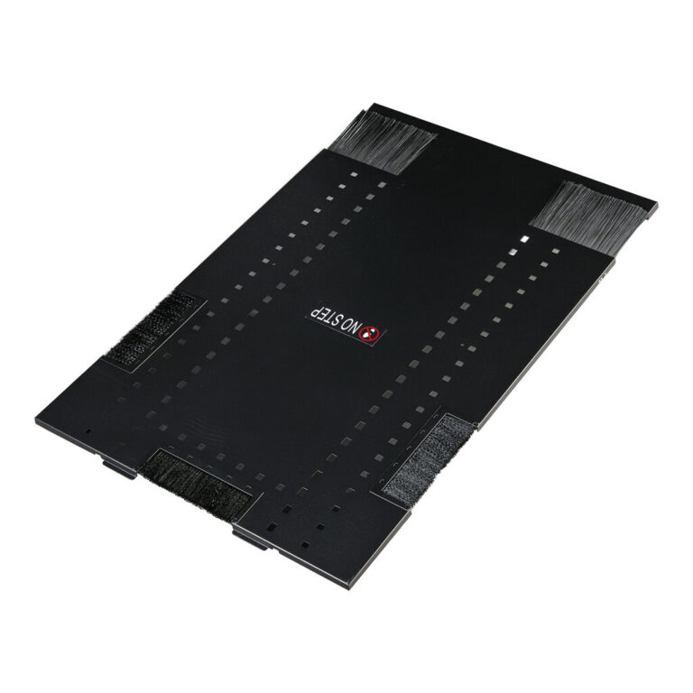 APC NetShelter SX 600mm Wide x 1070mm Deep Performance Roof Black